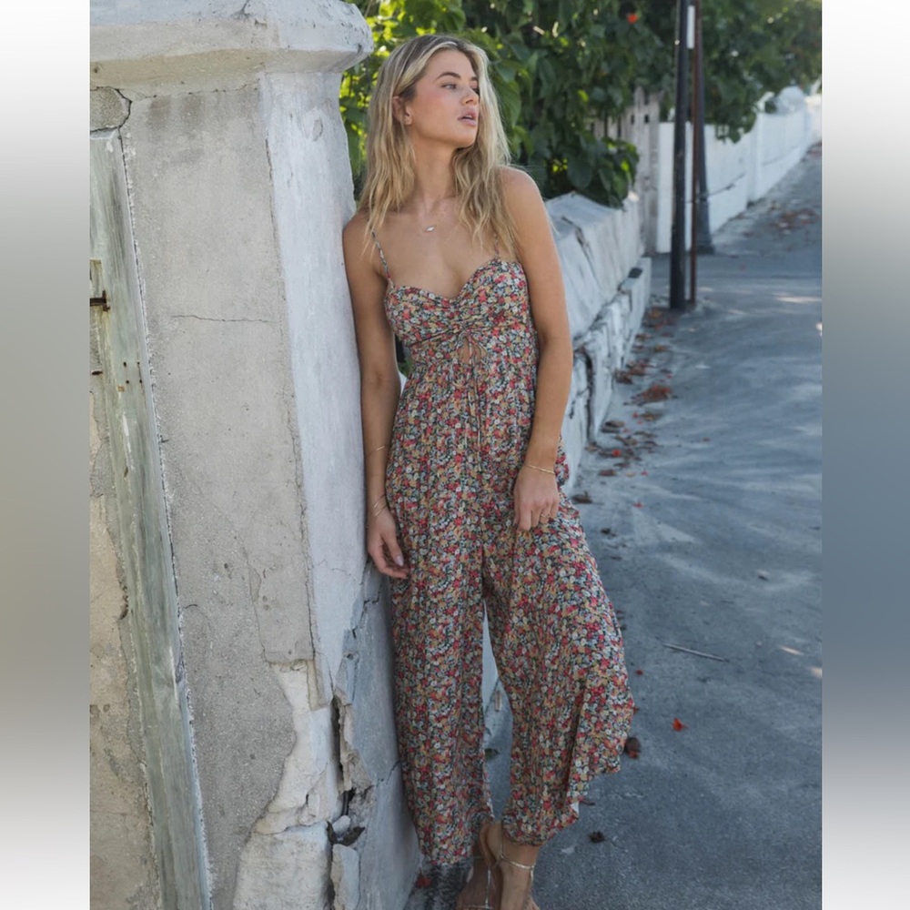 O'Neill Keiko Eden Ditzy Jumpsuit size small